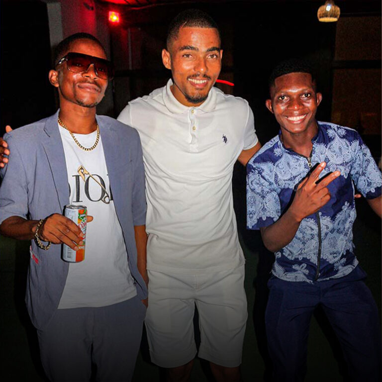 FOTOSPrancheta 1 copiar 14