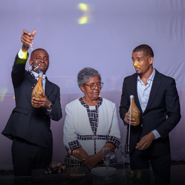 FOTOSPrancheta 1 copiar 25